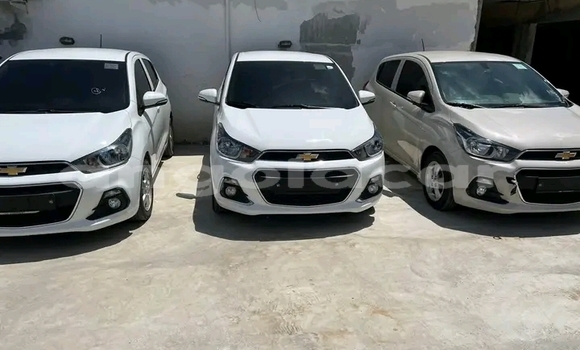 Comprar Usado Chevrolet spark Branco Carro em Luanda em Luanda Province Comprar Usado Chevrolet spark Branco Carro em Luanda em Luanda Province