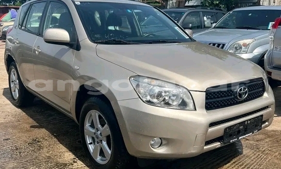 Buy Used Toyota RAV4 Other Car in Luanda in Luanda Province Buy Used Toyota RAV4 Other Car in Luanda in Luanda Province