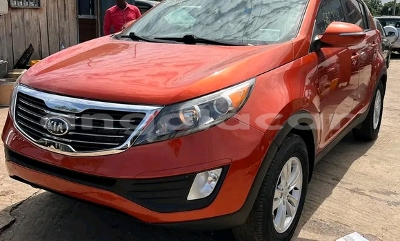 Buy Used Kia Sportage Brown Car in Luanda in Luanda Province Buy Used Kia Sportage Brown Car in Luanda in Luanda Province