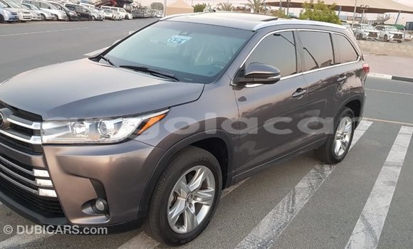 Buy Import Toyota Highlander Other Car in Import - Dubai in Bengo Province Buy Import Toyota Highlander Other Car in Import - Dubai in Bengo Province