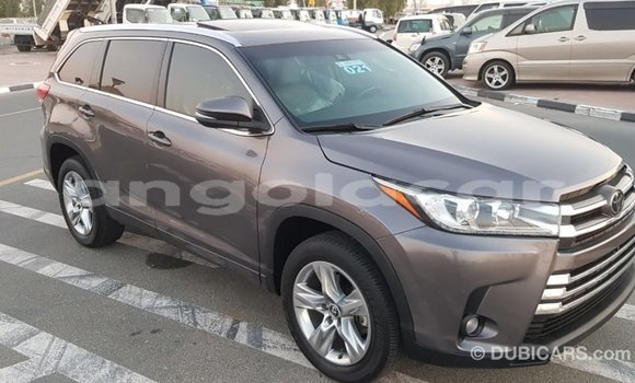 Buy Import Toyota Highlander Other Car in Import - Dubai in Bengo Province Buy Import Toyota Highlander Other Car in Import - Dubai in Bengo Province