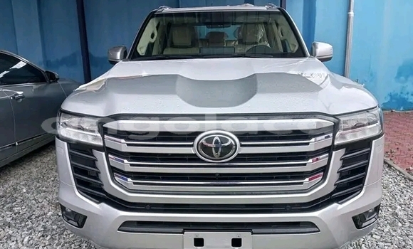 Acheter Occasion Voiture Toyota Land Cruiser Blanc à Luanda, Province de Luanda Acheter Occasion Voiture Toyota Land Cruiser Blanc à Luanda, Province de Luanda