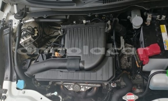 Acheter Occasion Voiture Suzuki Swift Blanc à Luanda, Province de Luanda Acheter Occasion Voiture Suzuki Swift Blanc à Luanda, Province de Luanda