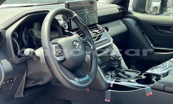 Acheter Occasion Voiture Toyota Land Cruiser Prado Noir à Luanda, Province de Luanda Acheter Occasion Voiture Toyota Land Cruiser Prado Noir à Luanda, Province de Luanda