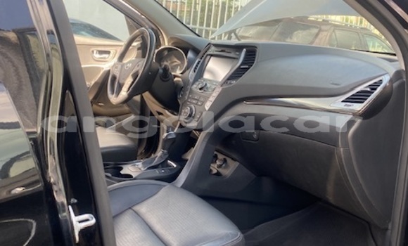 Buy Used Hyundai Santa Fe Black Car in Luanda in Luanda Province Buy Used Hyundai Santa Fe Black Car in Luanda in Luanda Province