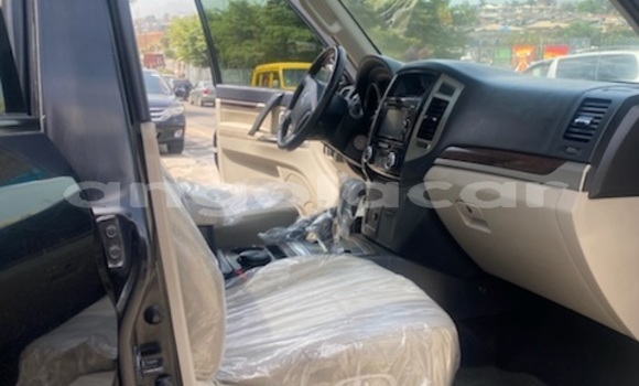Comprar Usado Mitsubishi Pajero Preto Carro em Luanda em Luanda Province Comprar Usado Mitsubishi Pajero Preto Carro em Luanda em Luanda Province