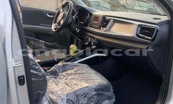 Comprar Usado Kia rio Prata Carro em Luanda em Luanda Province Comprar Usado Kia rio Prata Carro em Luanda em Luanda Province