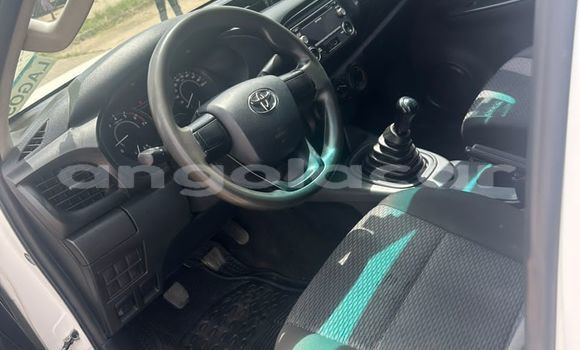 Comprar Usado Toyota Hilux Branco Carro em Luanda em Luanda Province Comprar Usado Toyota Hilux Branco Carro em Luanda em Luanda Province