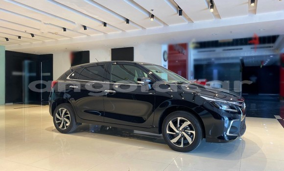 Acheter Occasion Voiture Toyota Starlet Noir à Luanda, Province de Luanda Acheter Occasion Voiture Toyota Starlet Noir à Luanda, Province de Luanda