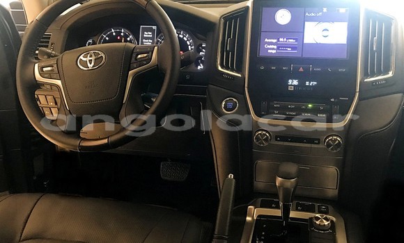 Buy Used Toyota Land Cruiser Black Car in Luanda in Luanda Province Buy Used Toyota Land Cruiser Black Car in Luanda in Luanda Province