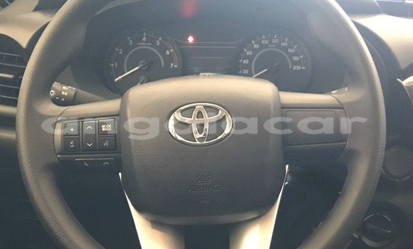Comprar Usado Toyota Hilux Branco Carro em Luanda em Luanda Province Comprar Usado Toyota Hilux Branco Carro em Luanda em Luanda Province