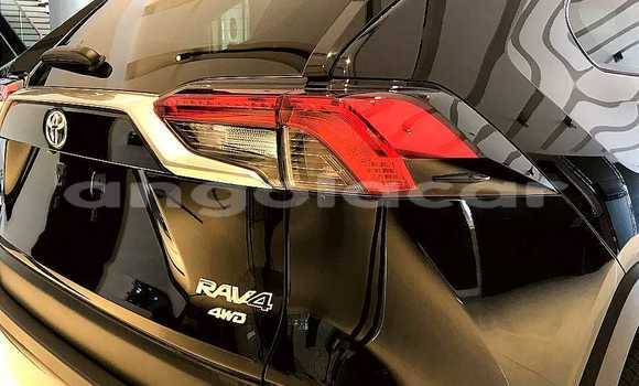 Comprar Usado Toyota RAV4 Preto Carro em Luanda em Luanda Province Comprar Usado Toyota RAV4 Preto Carro em Luanda em Luanda Province