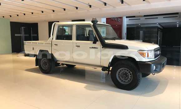 Acheter Occasion Voiture Toyota Land Cruiser Marron à Luanda, Province de Luanda