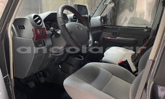 Comprar Usado Toyota Land Cruiser Outro Carro em Luanda em Luanda Province Comprar Usado Toyota Land Cruiser Outro Carro em Luanda em Luanda Province