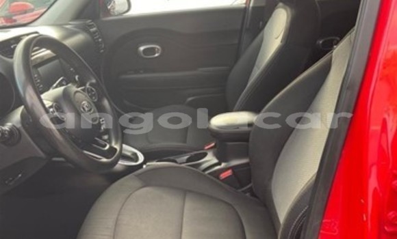 Acheter Occasion Voiture Kia Soul Rouge à Luanda, Province de Luanda Acheter Occasion Voiture Kia Soul Rouge à Luanda, Province de Luanda