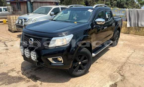Buy Used Nissan Navara Black Car in Luanda in Luanda Province