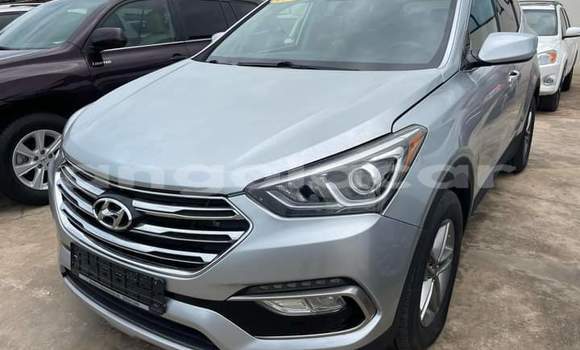 Buy Used Hyundai Santa Fe Silver Car in Luanda in Luanda Province Buy Used Hyundai Santa Fe Silver Car in Luanda in Luanda Province