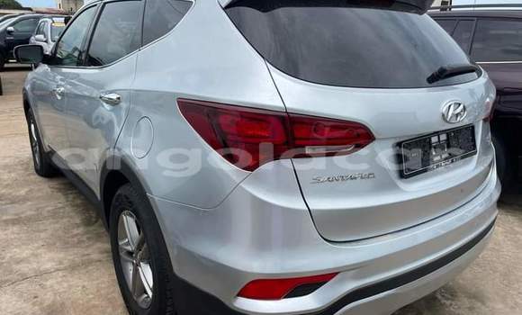 Buy Used Hyundai Santa Fe Silver Car in Luanda in Luanda Province Buy Used Hyundai Santa Fe Silver Car in Luanda in Luanda Province