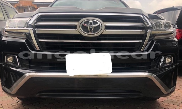 Acheter Occasion Voiture Toyota Land Cruiser Gris à Luanda, Province de Luanda Acheter Occasion Voiture Toyota Land Cruiser Gris à Luanda, Province de Luanda