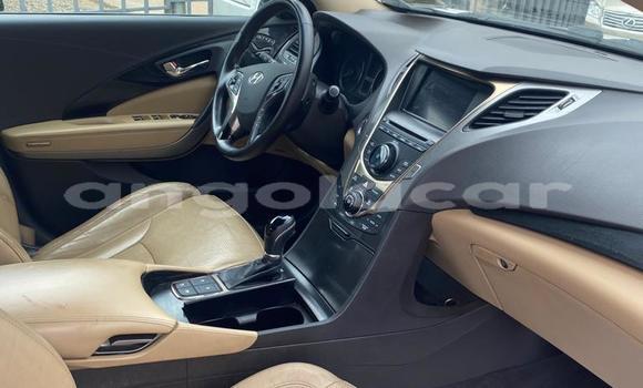 Comprar Usado Hyundai Sonata Vermelho Carro em Luanda em Luanda Province Comprar Usado Hyundai Sonata Vermelho Carro em Luanda em Luanda Province