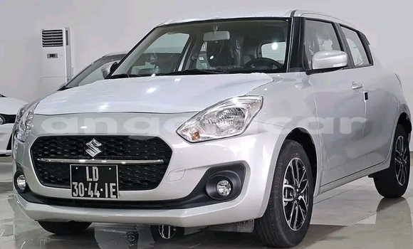 Comprar Usado Suzuki Swift Branco Carro em Luanda em Luanda Province Comprar Usado Suzuki Swift Branco Carro em Luanda em Luanda Province