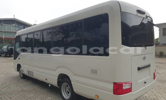 Comprar Usado Toyota Coaster Branco Carro em Luanda em Luanda Province Comprar Usado Toyota Coaster Branco Carro em Luanda em Luanda Province