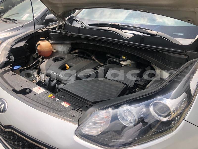 Big with watermark kia sportage luanda province luanda 32179