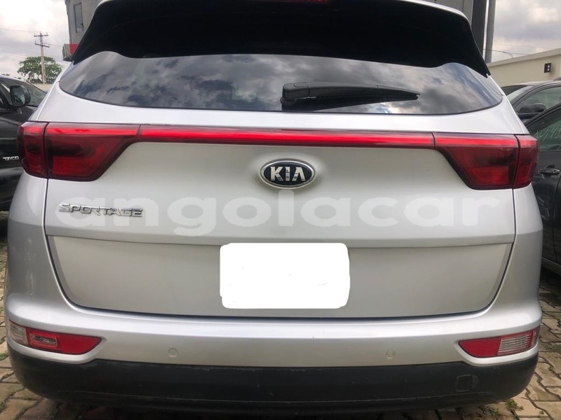 Big with watermark kia sportage luanda province luanda 32179