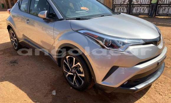 Buy Used Toyota C-HR Silver Car in Luanda in Luanda Province Buy Used Toyota C-HR Silver Car in Luanda in Luanda Province