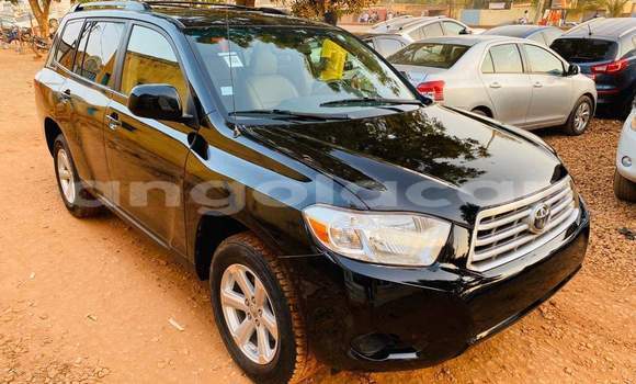 Buy Used Toyota Highlander Black Car in Luanda in Luanda Province Buy Used Toyota Highlander Black Car in Luanda in Luanda Province