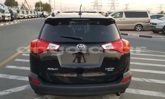 Comprar Importar Toyota 4Runner Preto Carro em Import - Dubai em Bengo Province Comprar Importar Toyota 4Runner Preto Carro em Import - Dubai em Bengo Province
