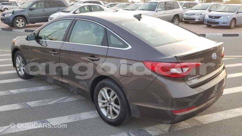 Big with watermark b00d7201 7a3d 4a4c bc95 37c2c9f284cd