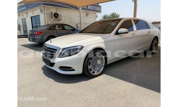 Comprar Importar Mercedes-Benz 190 Branco Carro em Import - Dubai em Bengo Province Comprar Importar Mercedes-Benz 190 Branco Carro em Import - Dubai em Bengo Province