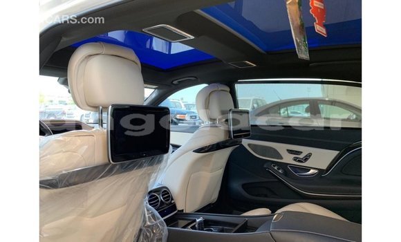 Comprar Importar Mercedes-Benz 190 Branco Carro em Import - Dubai em Bengo Province Comprar Importar Mercedes-Benz 190 Branco Carro em Import - Dubai em Bengo Province