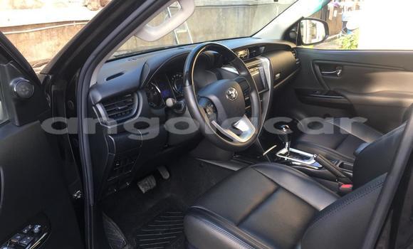 Comprar Usado Toyota Fortuner Preto Carro em Luanda em Luanda Province Comprar Usado Toyota Fortuner Preto Carro em Luanda em Luanda Province