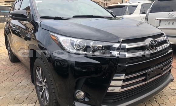 Buy Used Toyota Highlander Black Car in Luanda in Luanda Province Buy Used Toyota Highlander Black Car in Luanda in Luanda Province