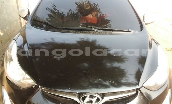 Comprar Usado Hyundai Elantra Preto Carro em Luanda em Luanda Province