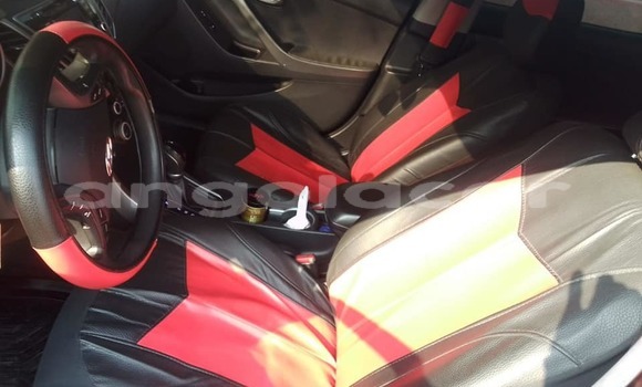 Buy Used Hyundai Elantra Black Car in Luanda in Luanda Province Buy Used Hyundai Elantra Black Car in Luanda in Luanda Province