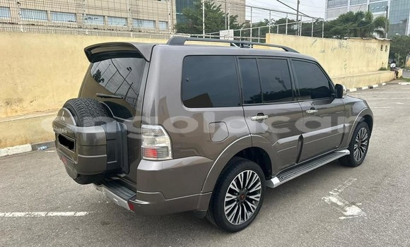 Buy Used Mitsubishi Pajero Other Car in Luanda in Luanda Province Buy Used Mitsubishi Pajero Other Car in Luanda in Luanda Province