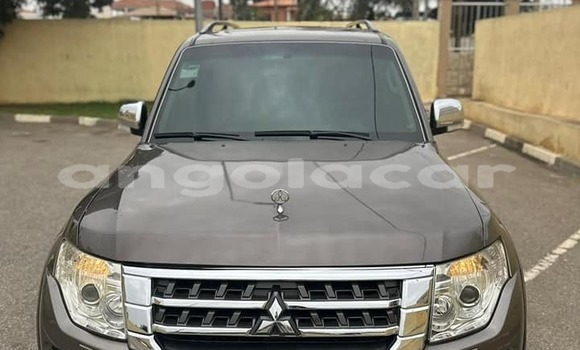 Buy Used Mitsubishi Pajero Other Car in Luanda in Luanda Province Buy Used Mitsubishi Pajero Other Car in Luanda in Luanda Province