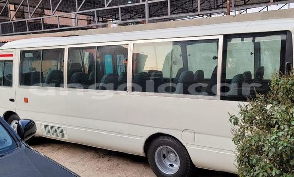 Comprar Usado Toyota Coaster Outro Carro em Luanda em Luanda Province Comprar Usado Toyota Coaster Outro Carro em Luanda em Luanda Province