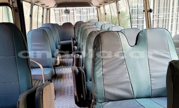 Comprar Usado Toyota Coaster Outro Carro em Luanda em Luanda Province Comprar Usado Toyota Coaster Outro Carro em Luanda em Luanda Province