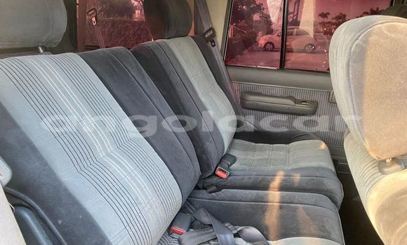 Comprar Usado Toyota Land Cruiser Outro Carro em Luanda em Luanda Province Comprar Usado Toyota Land Cruiser Outro Carro em Luanda em Luanda Province
