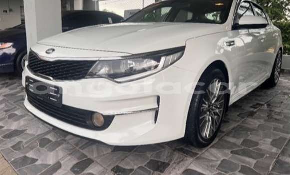 Acheter Occasion Voiture Kia K5 Blanc à Luanda, Province de Luanda Acheter Occasion Voiture Kia K5 Blanc à Luanda, Province de Luanda