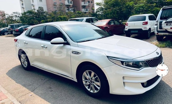 Comprar Usado Kia K5 Branco Carro em Luanda em Luanda Province Comprar Usado Kia K5 Branco Carro em Luanda em Luanda Province