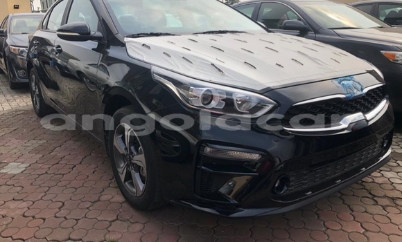 Buy Used Kia Cerato Black Car in Luena in Moxico