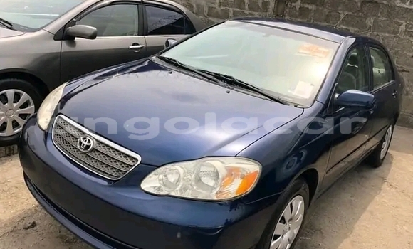 Buy Used Toyota Camry Blue Car in Luena in Moxico