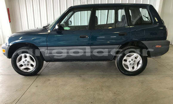 Comprar Usado Toyota RAV4 Outro Carro em Luena em Moxico Comprar Usado Toyota RAV4 Outro Carro em Luena em Moxico