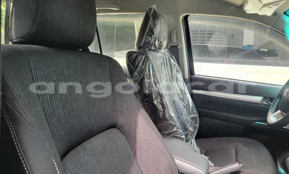 Buy Used Toyota Hilux Black Car in Luena in Moxico Buy Used Toyota Hilux Black Car in Luena in Moxico