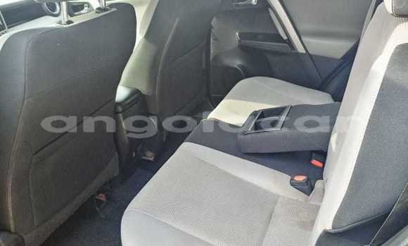 Comprar Usado Toyota RAV4 Preto Carro em Luanda em Luanda Province Comprar Usado Toyota RAV4 Preto Carro em Luanda em Luanda Province